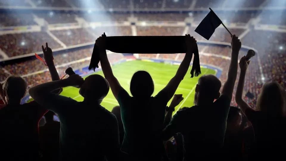 Quarter-Final: Liverpool vs Paris SG - Image 1